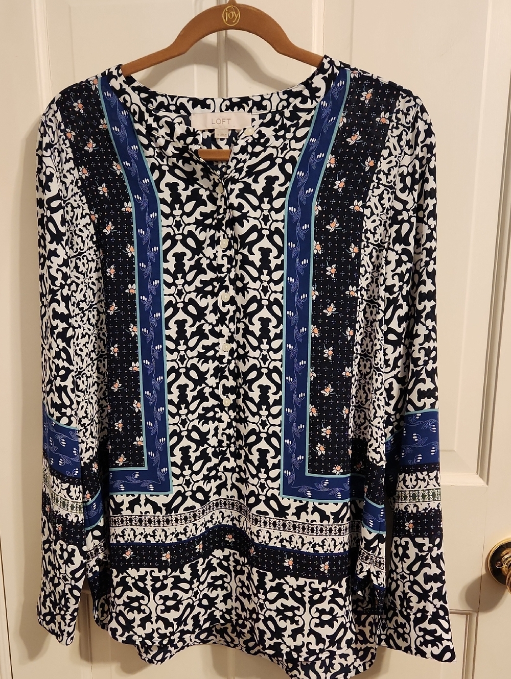 LOFT Navy, White & Blue /Black Printed Long-Sleeve Tunic Blouse